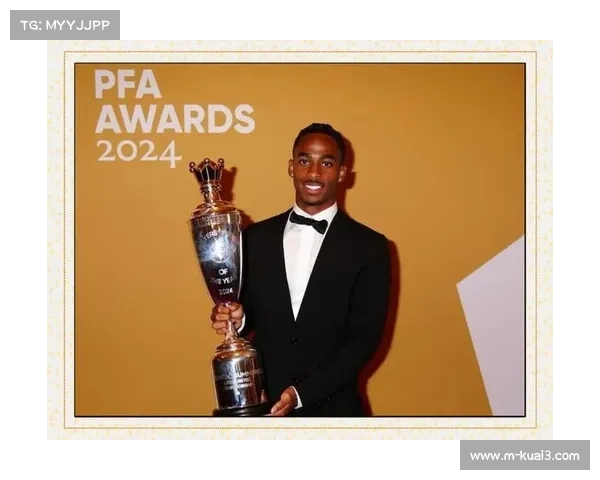 萨默维尔打入赛季首球,西汉姆联脱离降级区