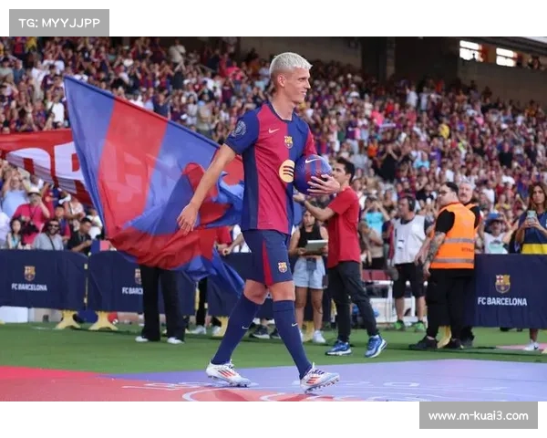 巴萨败仗暴露阵容短板，弗里克夏窗面临中锋中卫抉择