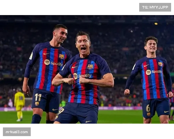 巴萨对18岁中卫尼斯塔德观望，年轻球员引援如何平衡潜力与成本？